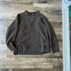 Eddie Bauer Men's Brown Quilted Crewneck Sweater